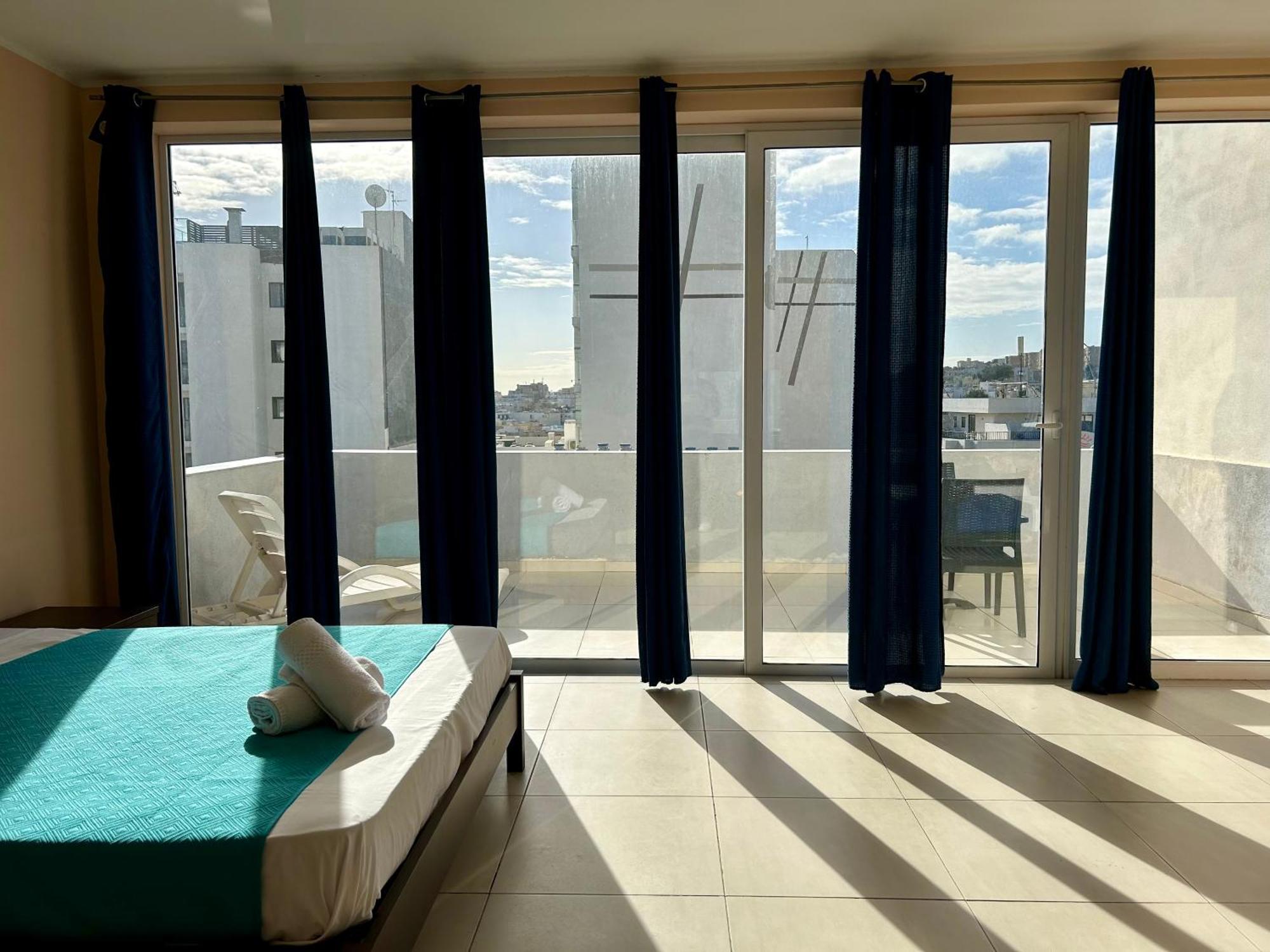 Malta Paradise Hotel Saint Julian's Eksteriør bilde